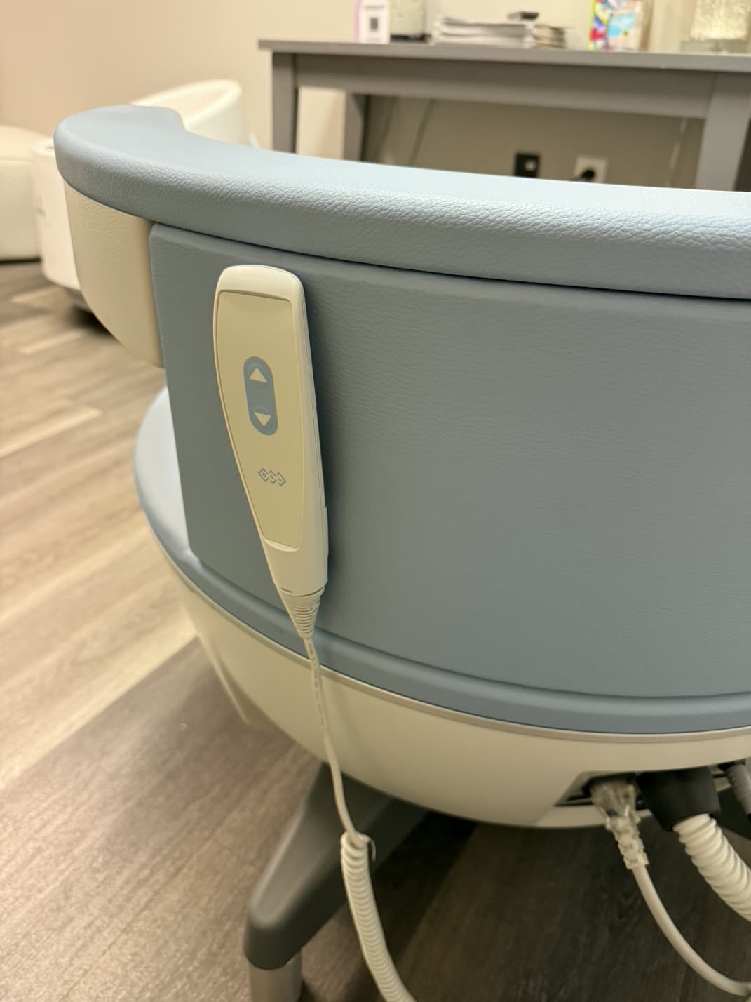 2018 BTL Emsella For Sale - Kegal Chair - Includes Warranty s - Image 7