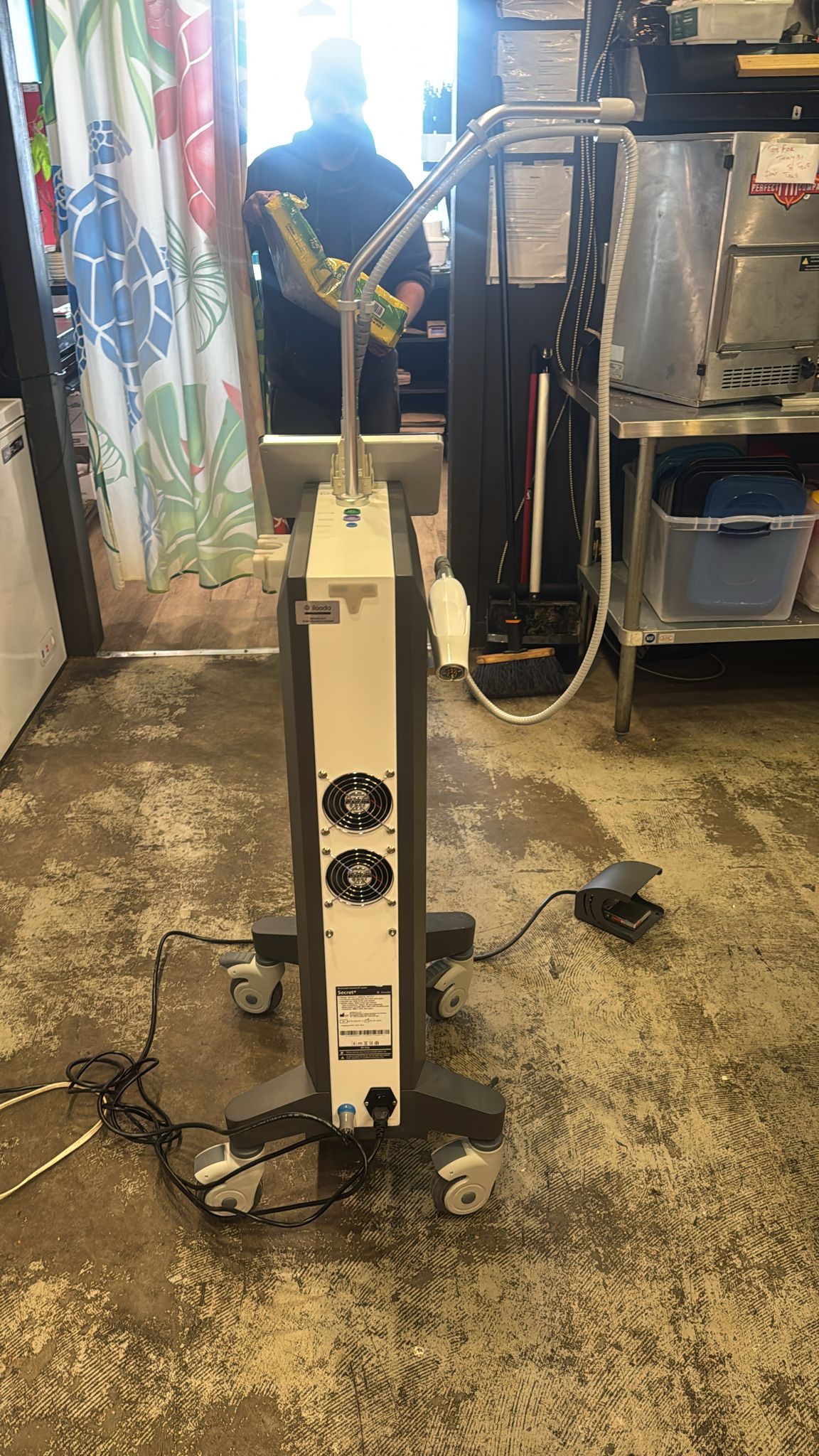 2023 Cutera Secret RF For Sale - Microneedling + Warranty - Image 8