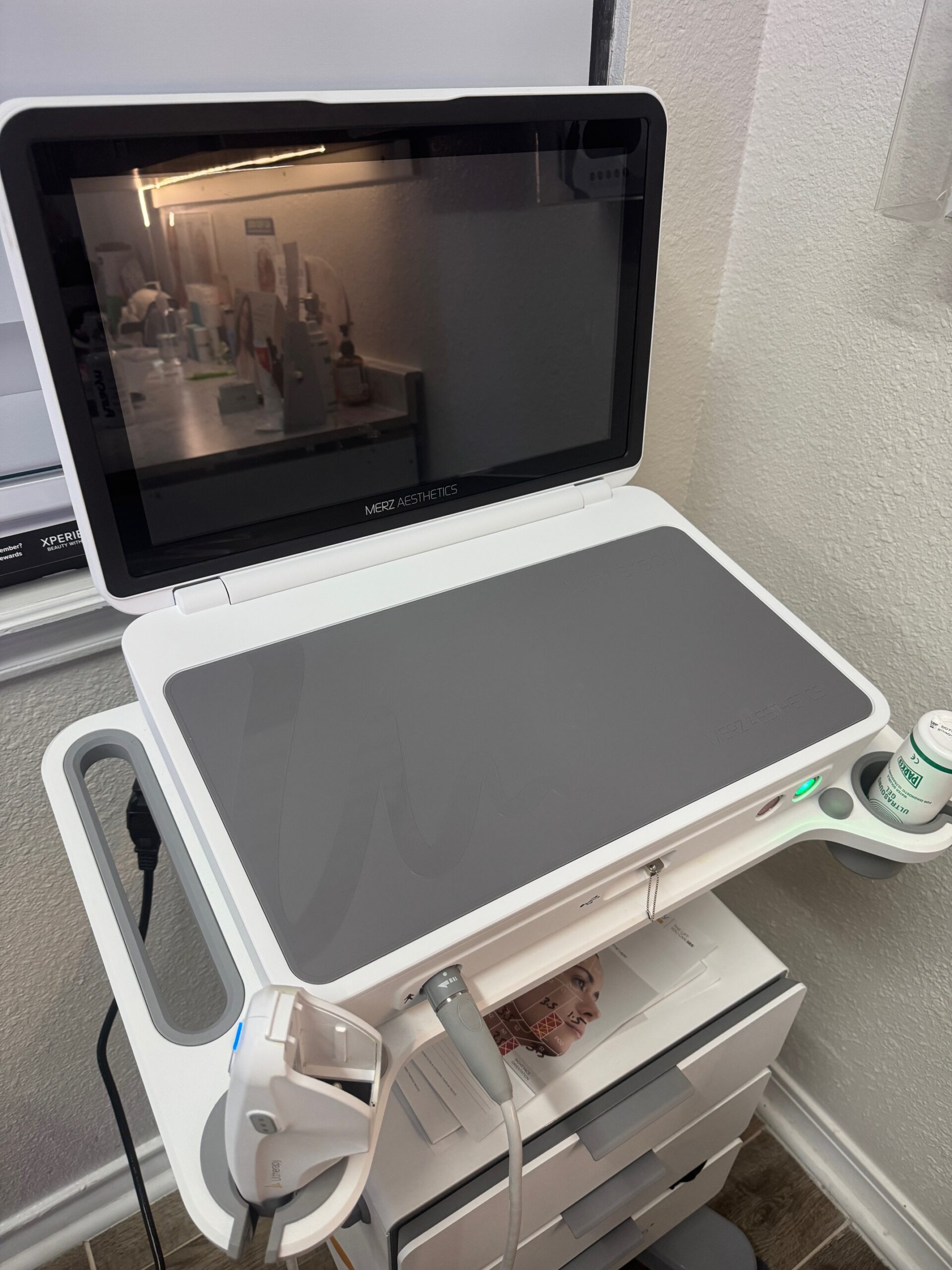 2025 Merz Ulthera Ultherapy Prime Ultrasound Skin Tightening System with UH-2 DeepSee Handpiece - Under Manufacturer Warranty Until 09/2026 -Free Shipping & Warranty (km/dol)s - Image 7