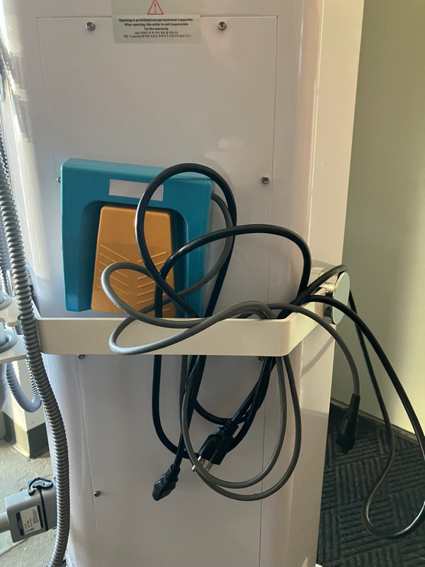 2023 AMP Scarlet SRF for Sale - RF Microneedling for Skin Rejuvenation - Image 6