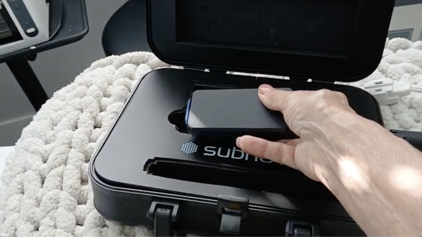 2022 Cartessa Subnovii Plasma Pen For Sale - Perfect Condition - Image 4