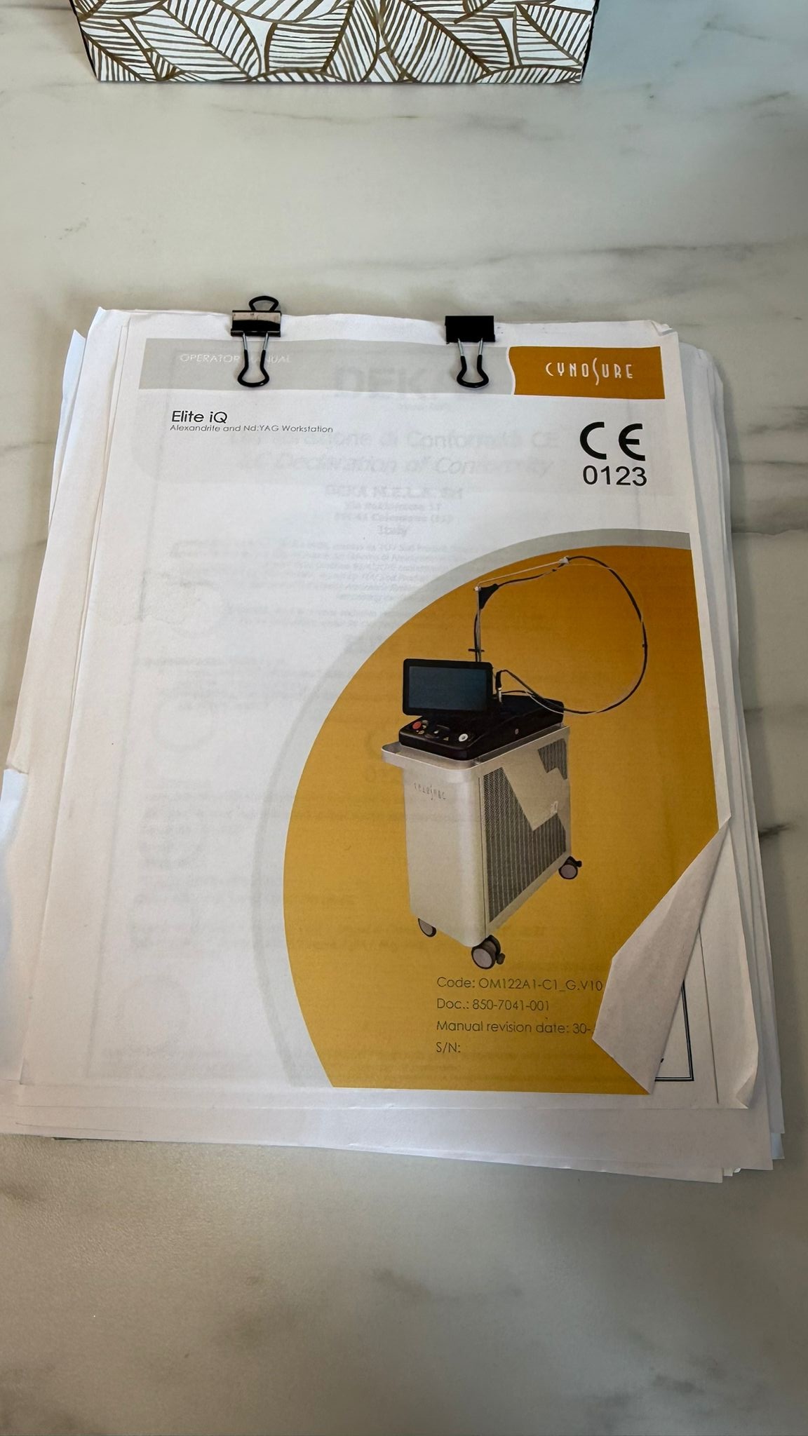 2021 Cynosure Elite IQ with Zimmer Cryo 6 For Sale - Excellent Condition - Image 11