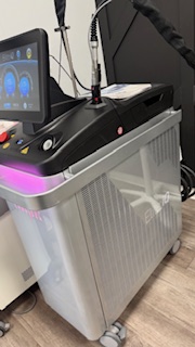 2021 Cynosure Elite IQ with Zimmer Cryo 6 For Sale - Excellent Condition - Image 4