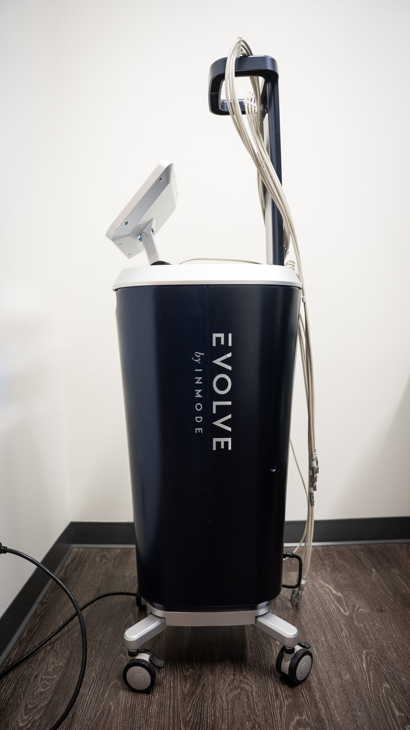 2020 EvolveX Inmode right side view