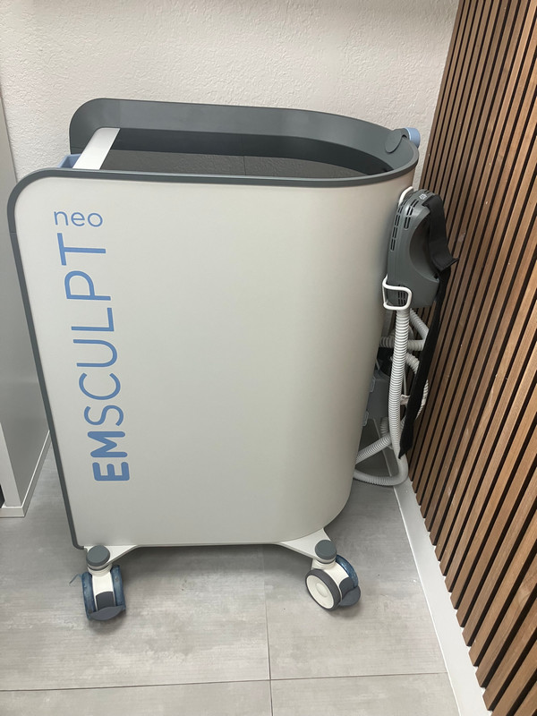 2022 BTL Emsculpt Neo Machine full right side view