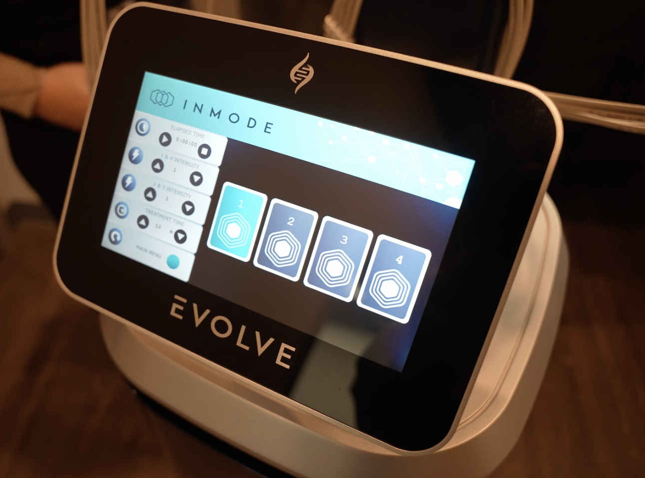 Inmode EvolveX 2020 touchscreen detail
