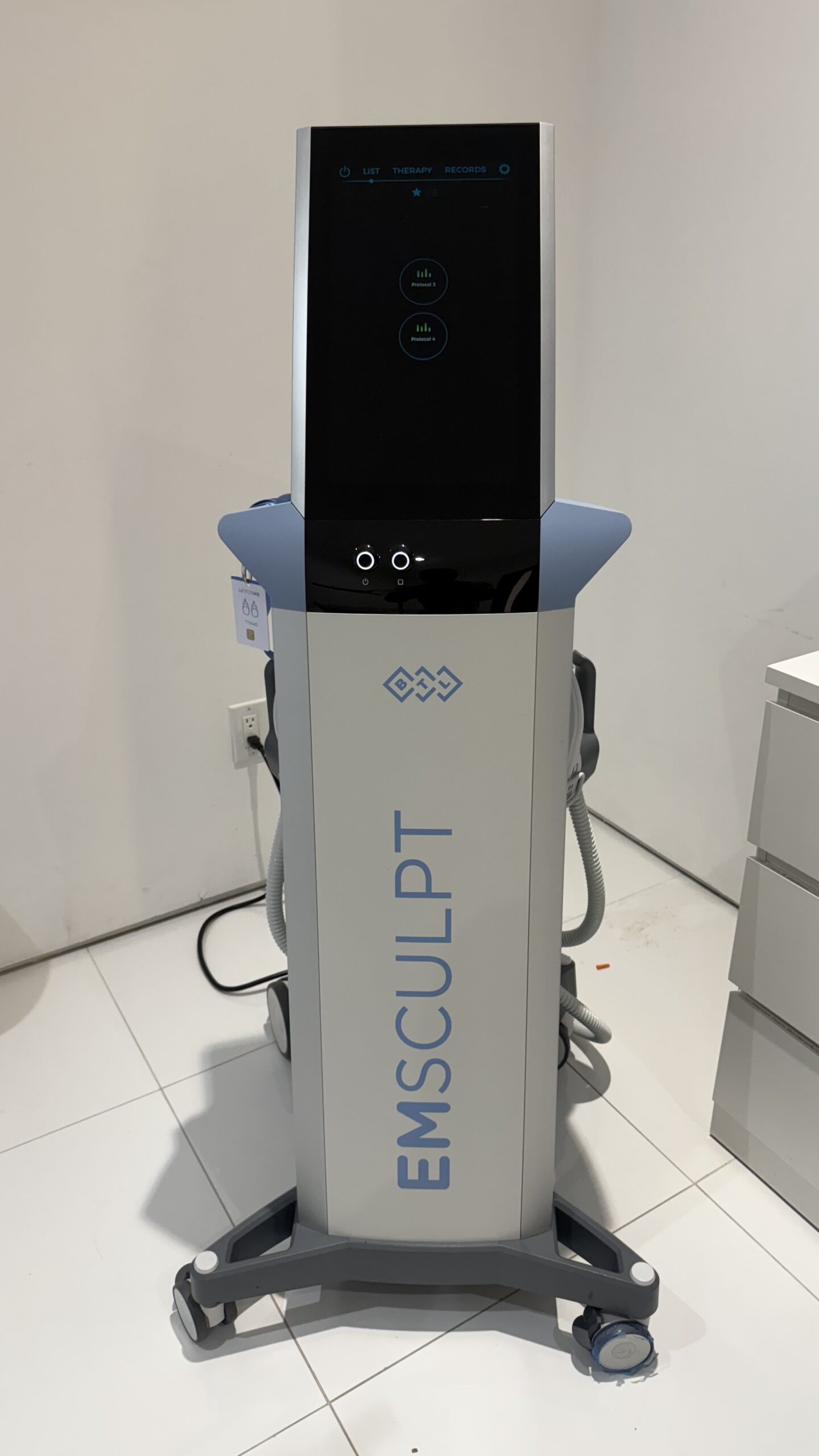 2021 BTL Emsculpt For Sale front view