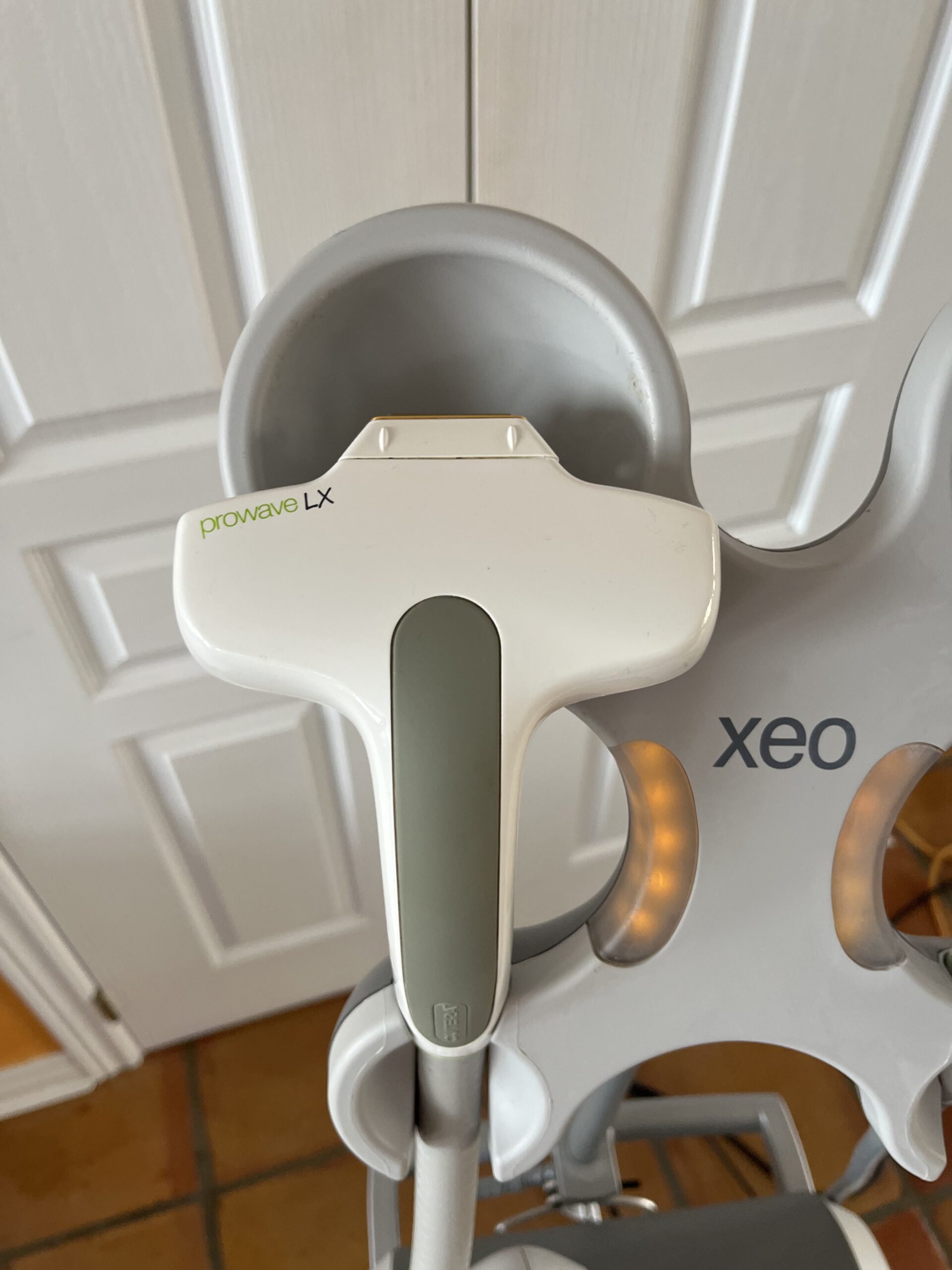 2023 Cutera Xeo + Laser Genesis, Prowave LX & Limelight for Sale - Image 19
