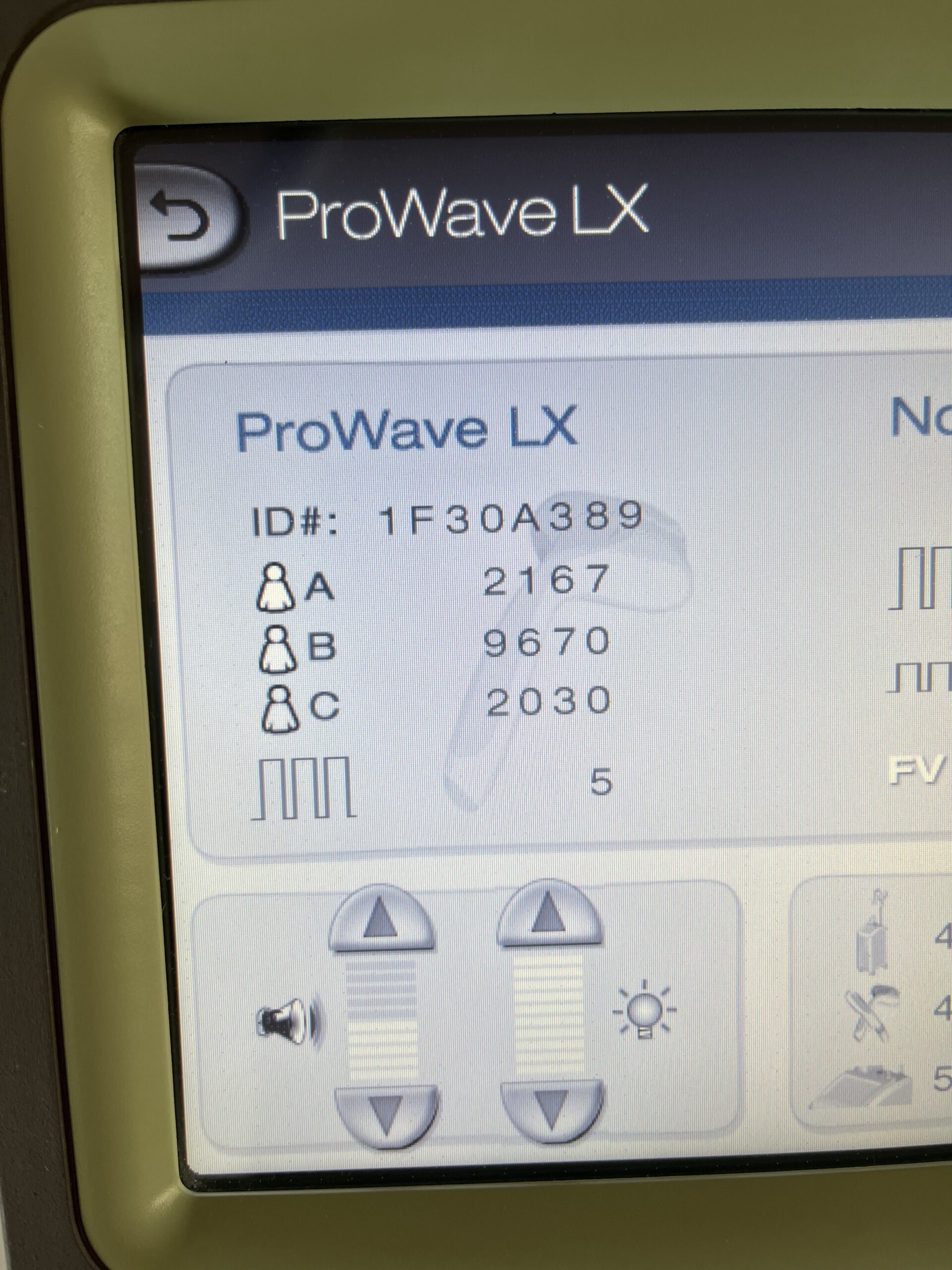 2023 Cutera Xeo + Laser Genesis, Prowave LX & Limelight for Sale - Image 9