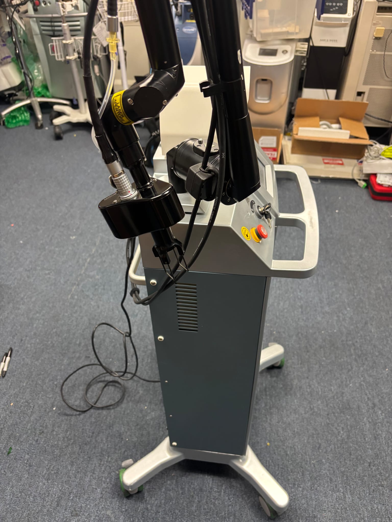 2010 Cynosure Smartskin Co2 for Sale - Image 2