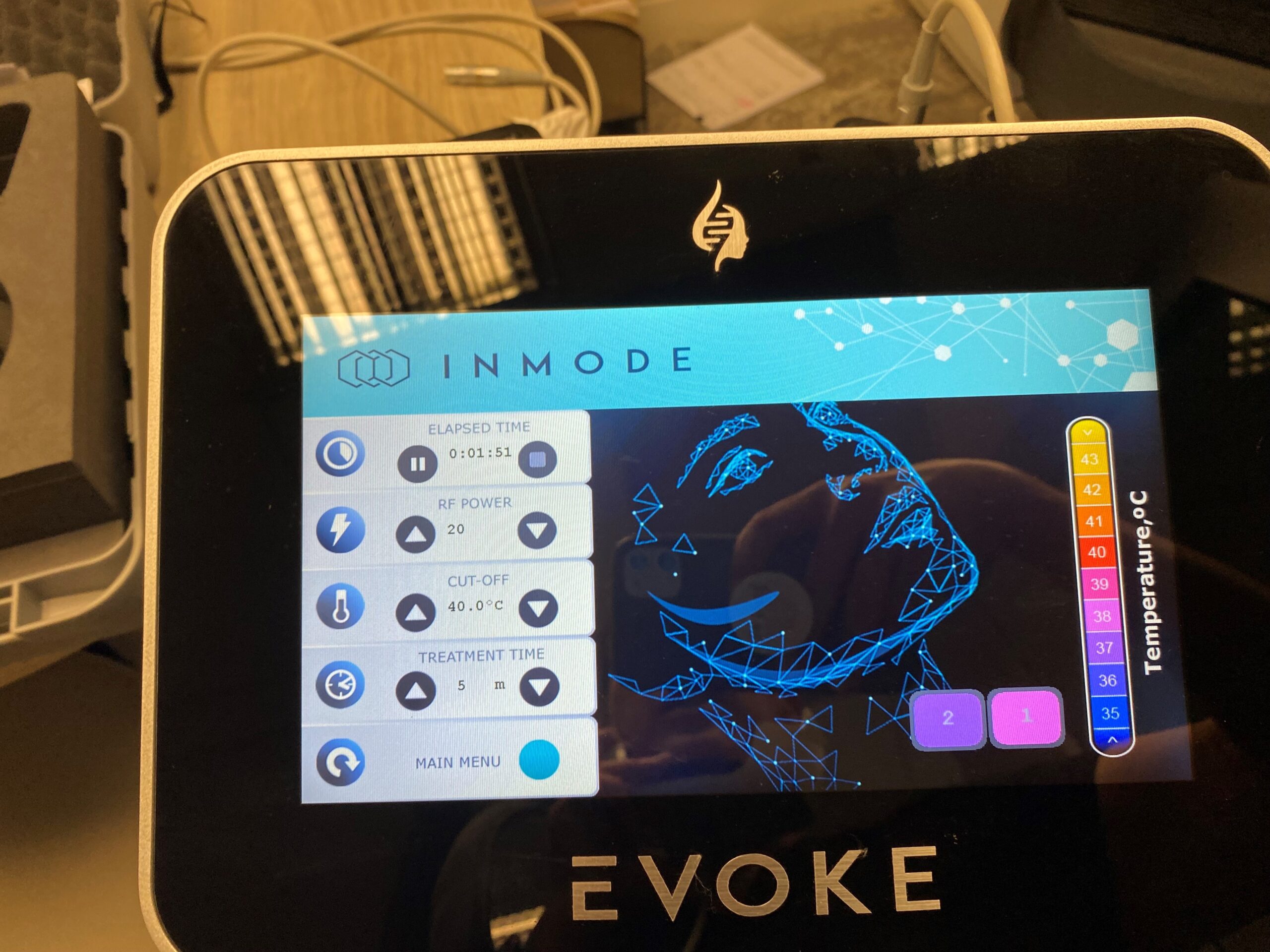 2020 Inmode Evoke Screen