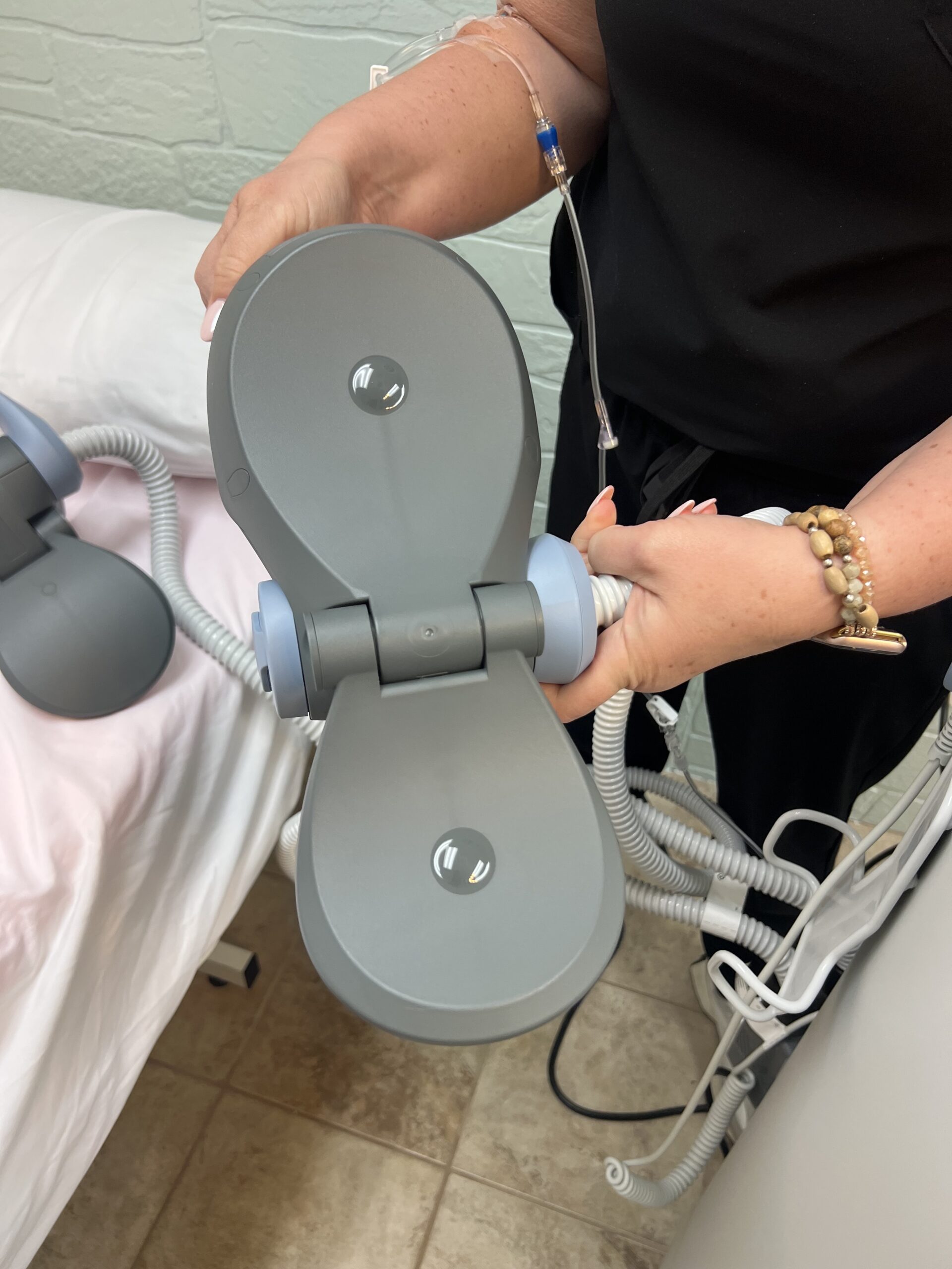 2024 BTL Emsculpt Neo For Sale w/ $72K PADDLE VALUE - Image 9