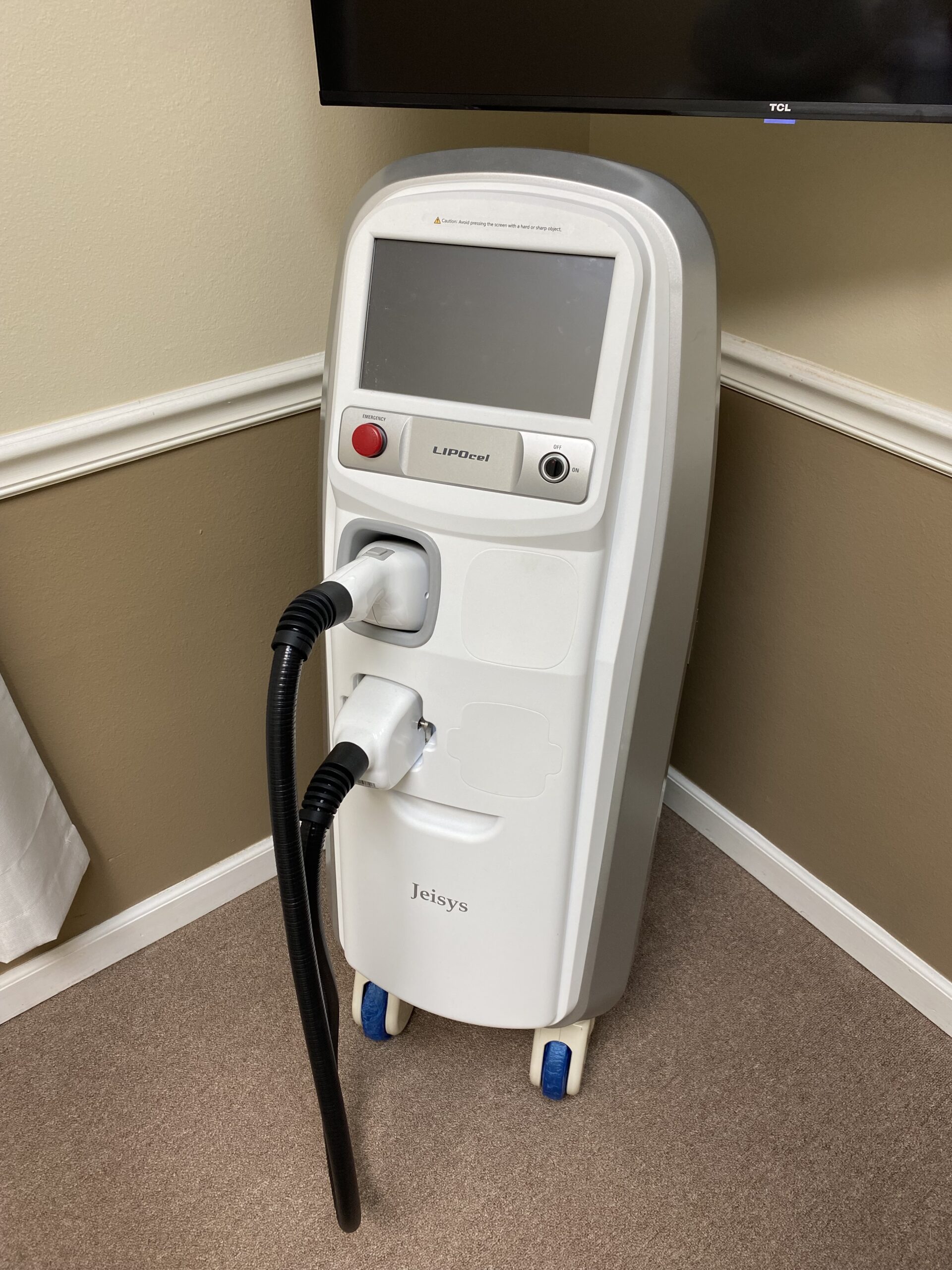 2022 Jeisys LIPOcel High-Intensity Focused Ultrasound (HIFU) For Sale - Image 2