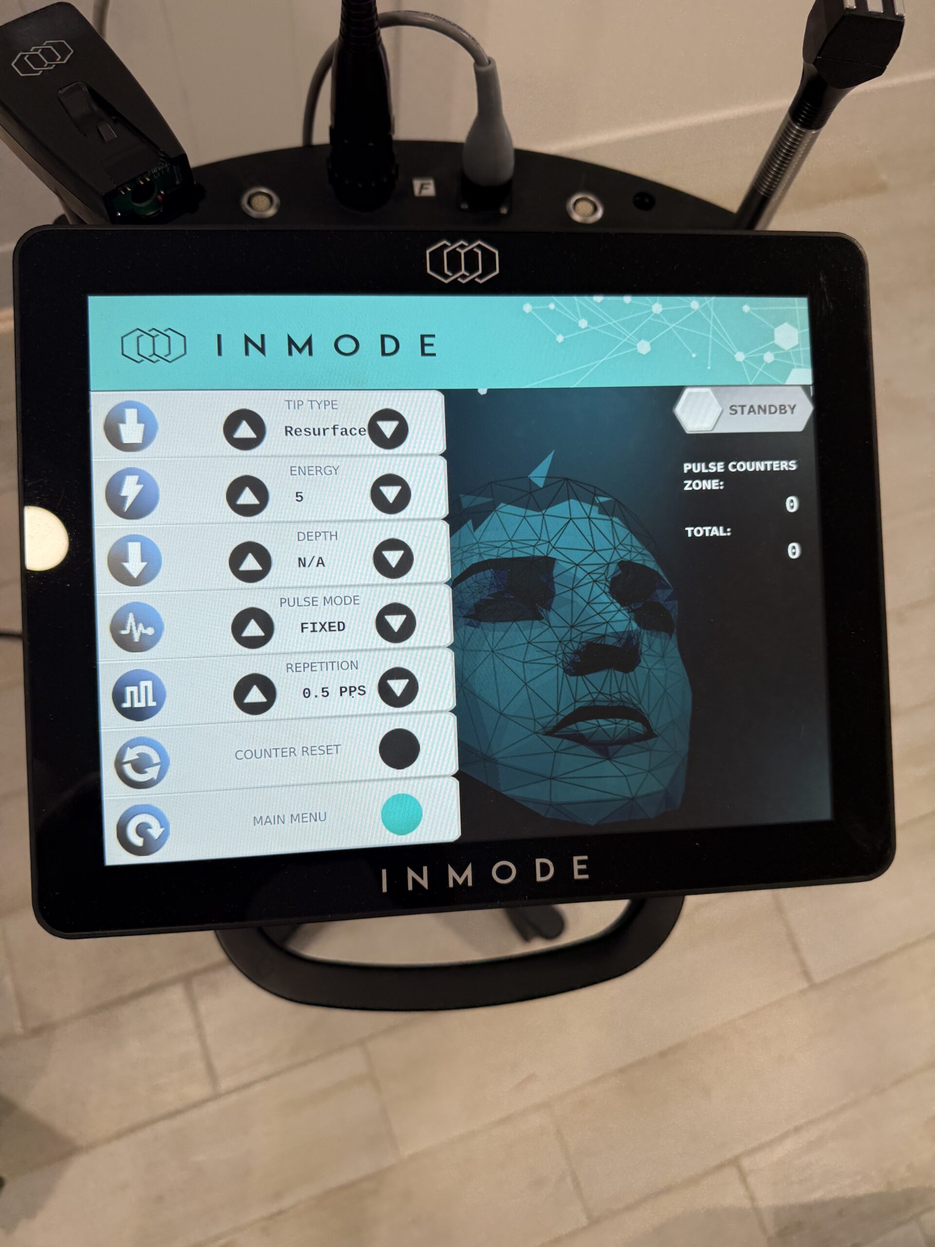 2023 Inmode Define For Sale w/ 4 Applicators - Image 8