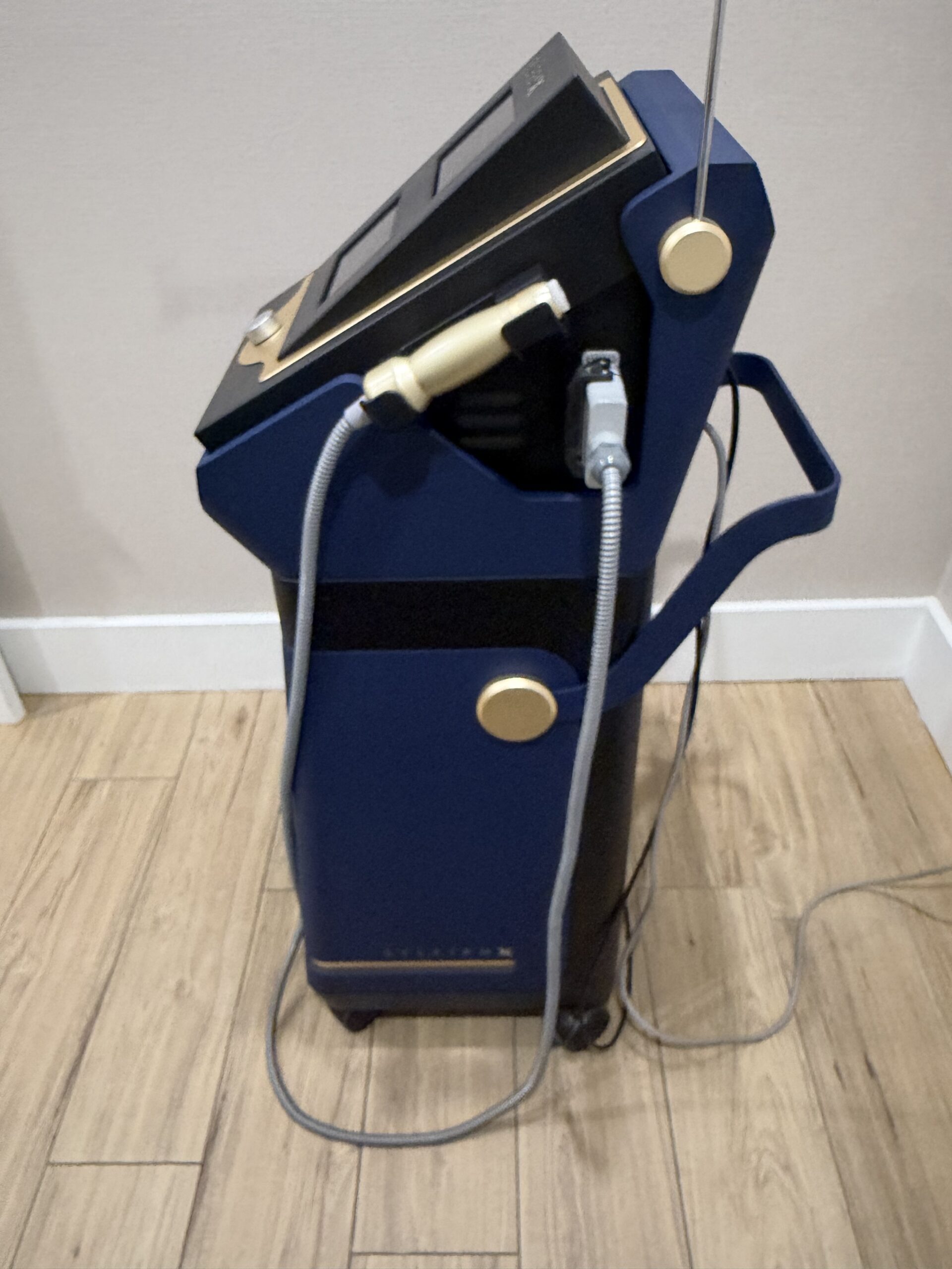 Viol 2024 Sylfirm X right side angle view
