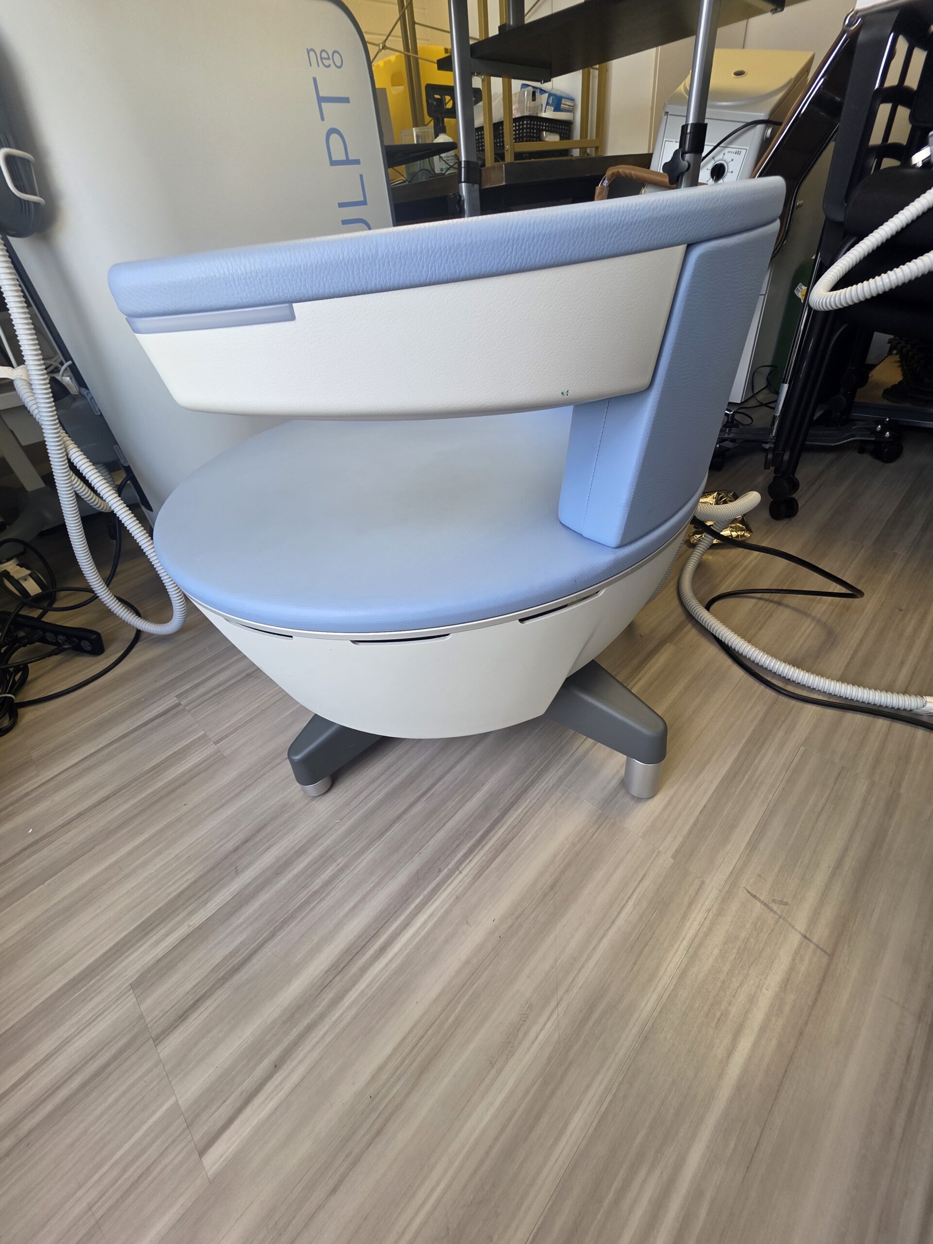 Emsella Chair right side view