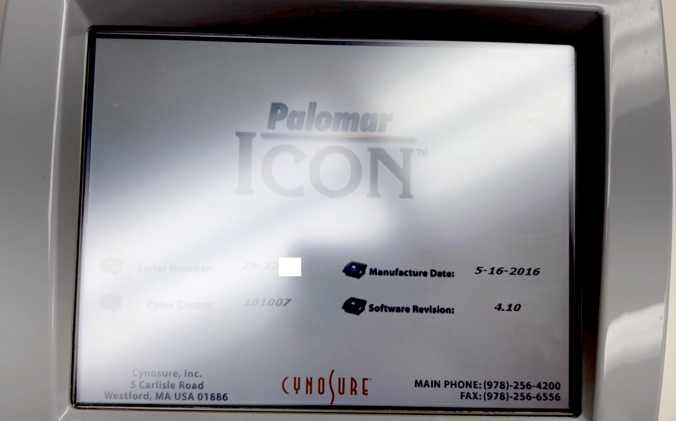 2016 Cynosure Icon IPL For Sale + 4 Handpieces - Image 6