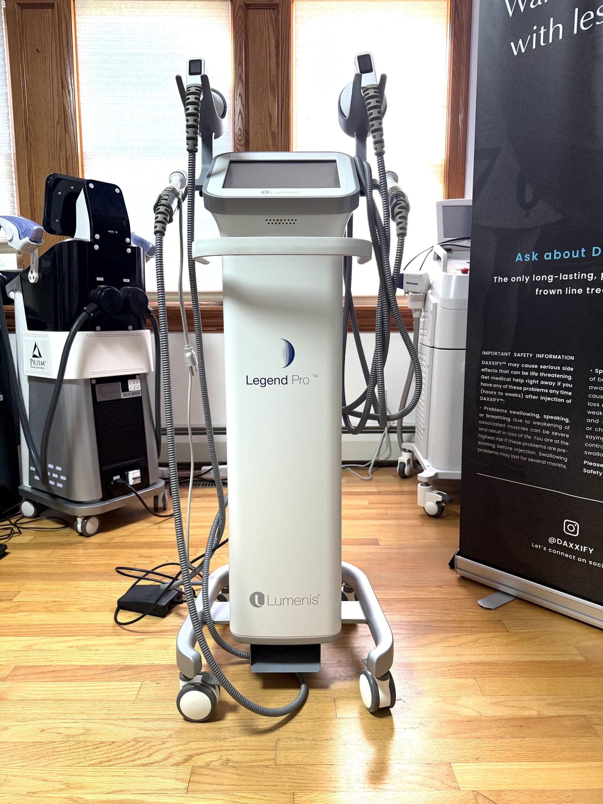2022 Lumenis Legend Pro For Sale + 4 Handpieces