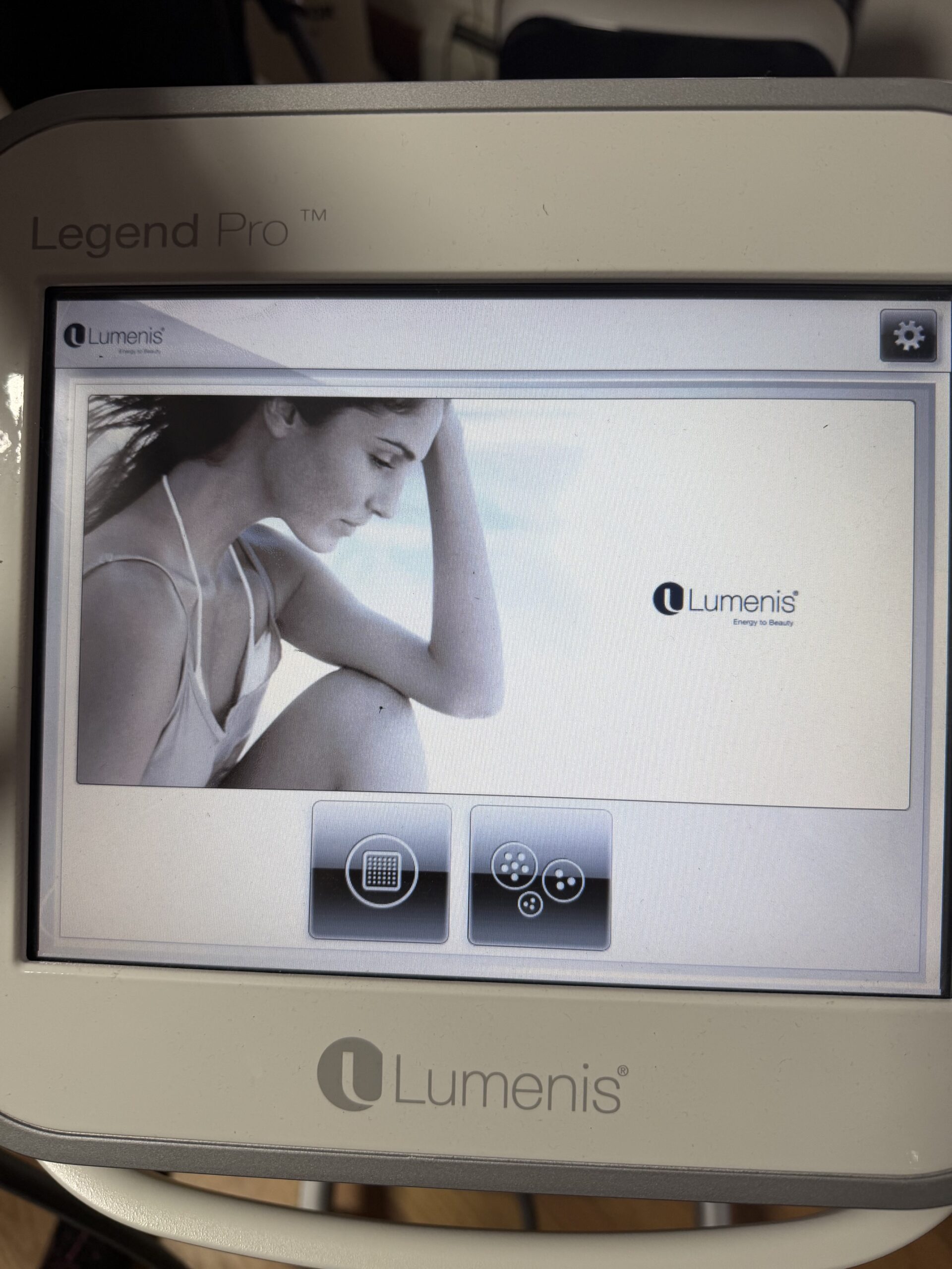 2022 Lumenis Legend Pro For Sale + 4 Handpieces - Image 8