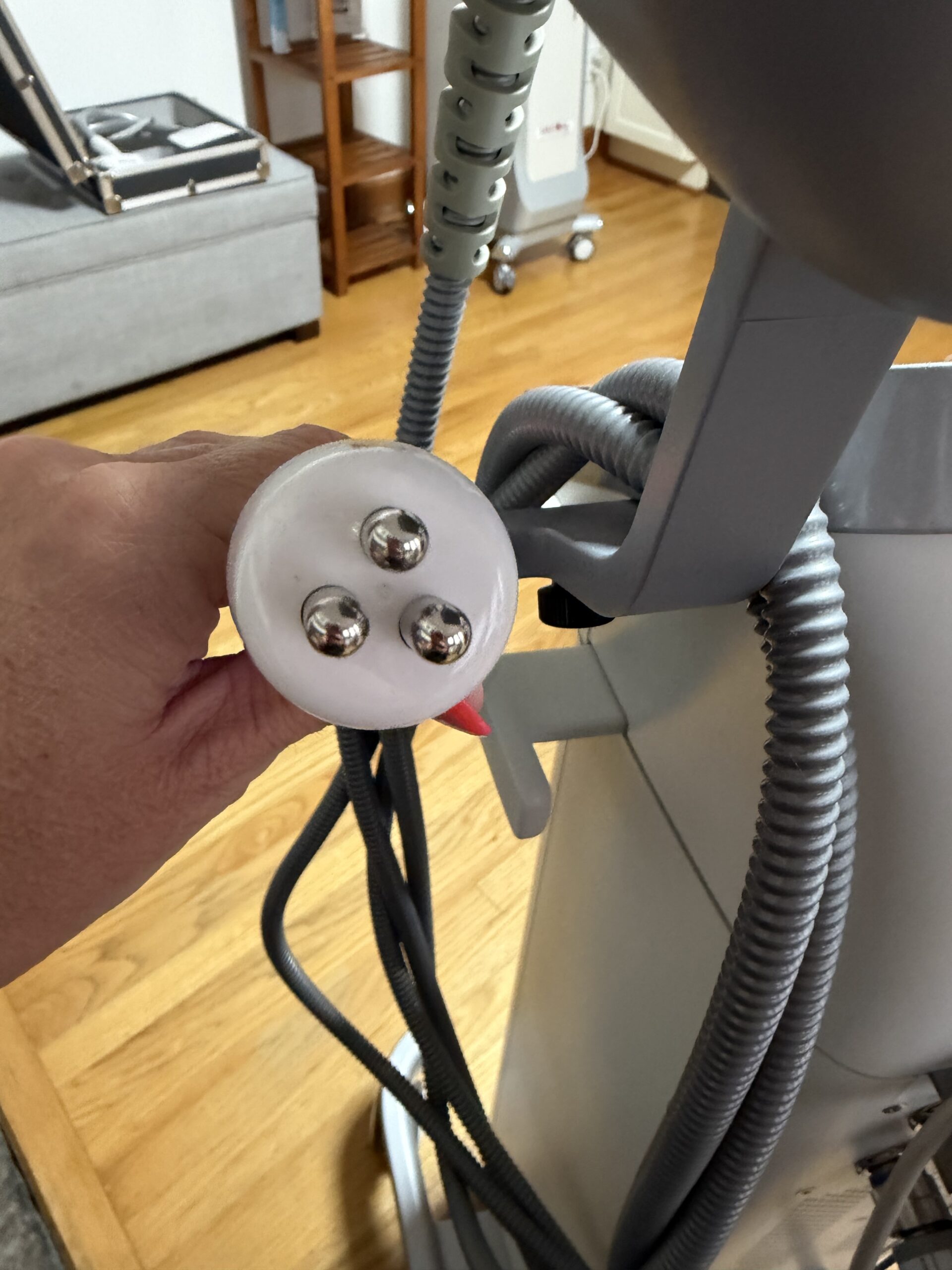 2022 Lumenis Legend Pro For Sale + 4 Handpieces - Image 14