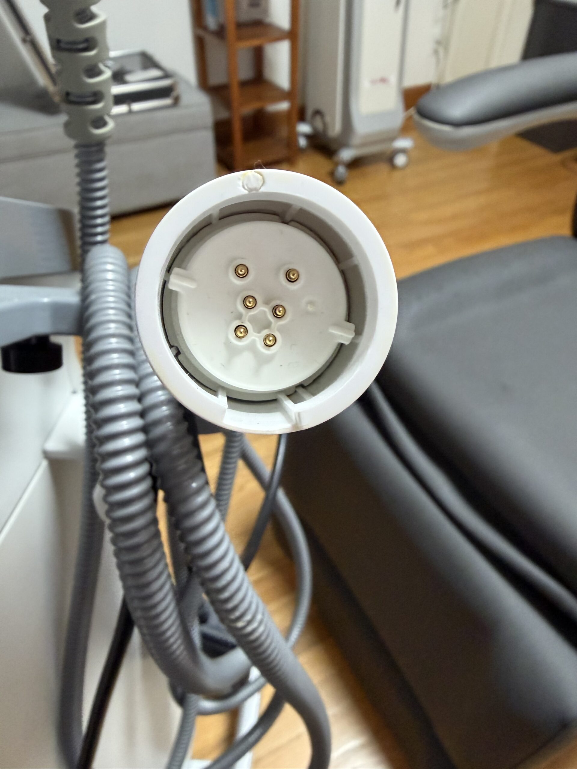 2022 Lumenis Legend Pro For Sale + 4 Handpieces - Image 15