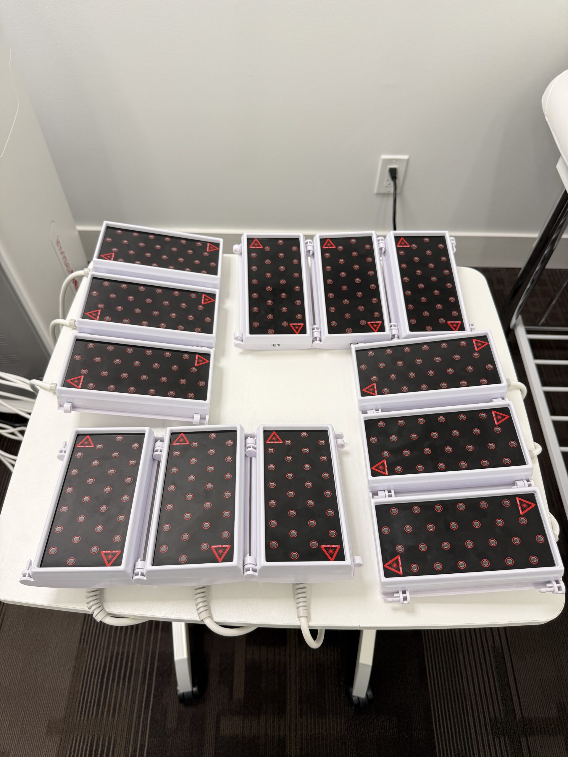 2024 Invisa RED IR Elite Fat Reduction Diode Laser For Sale - Image 9