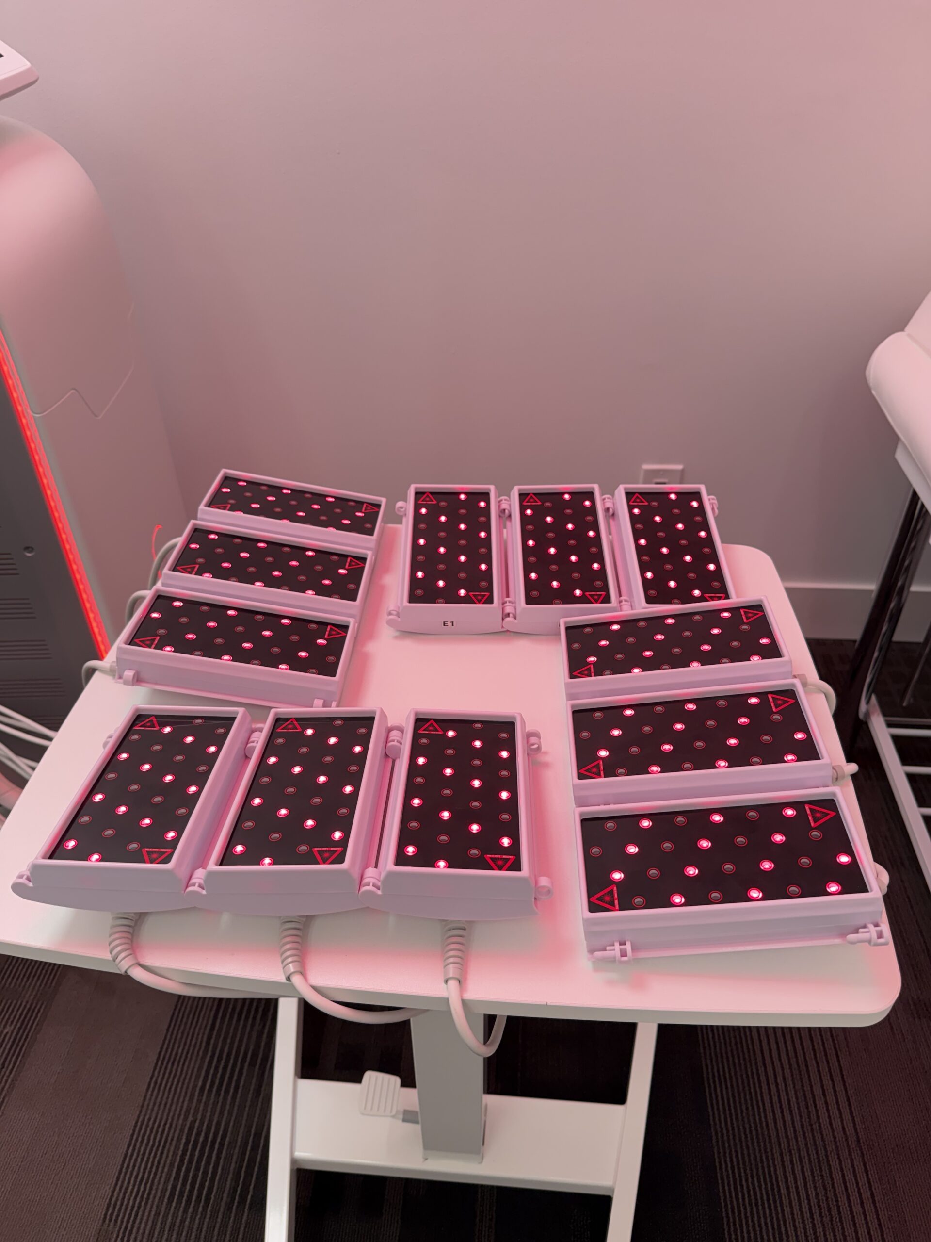 2024 Invisa RED IR Elite Fat Reduction Diode Laser For Sale - Image 11